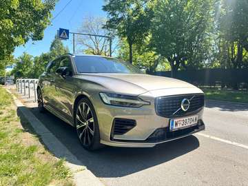 V60 T6 AWD Recharge PHEV R-Design Geartronic R-Design