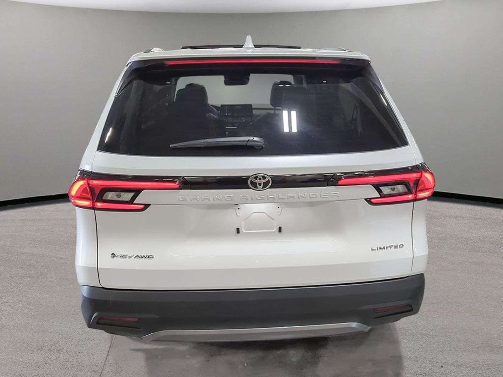 2026 Toyota Grand Highlander HYBRID LIMITED; LEATHER, JBL, PANORAMIC SUNROOF, S — снимка 1