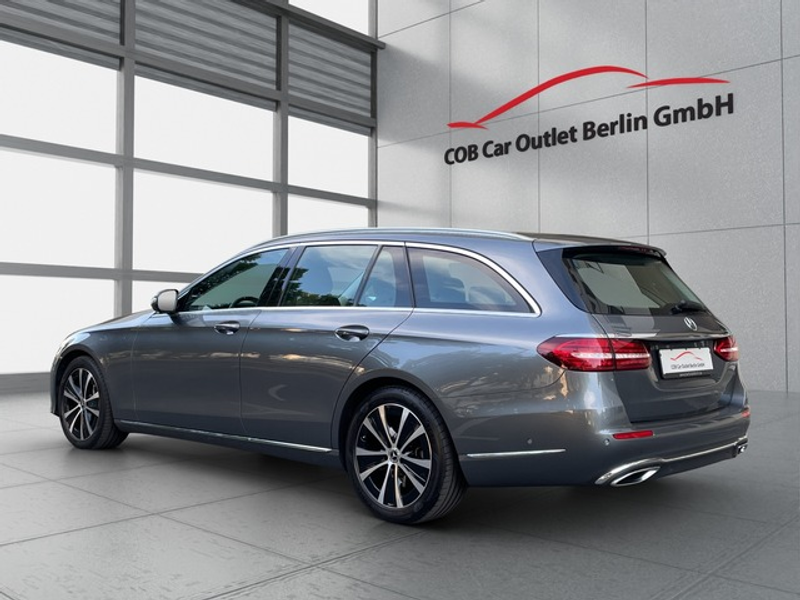 Mercedes-Benz E 400 d T 4M Avantgarde KAMERA+STDHZG+TOTWINKEL — photo 9
