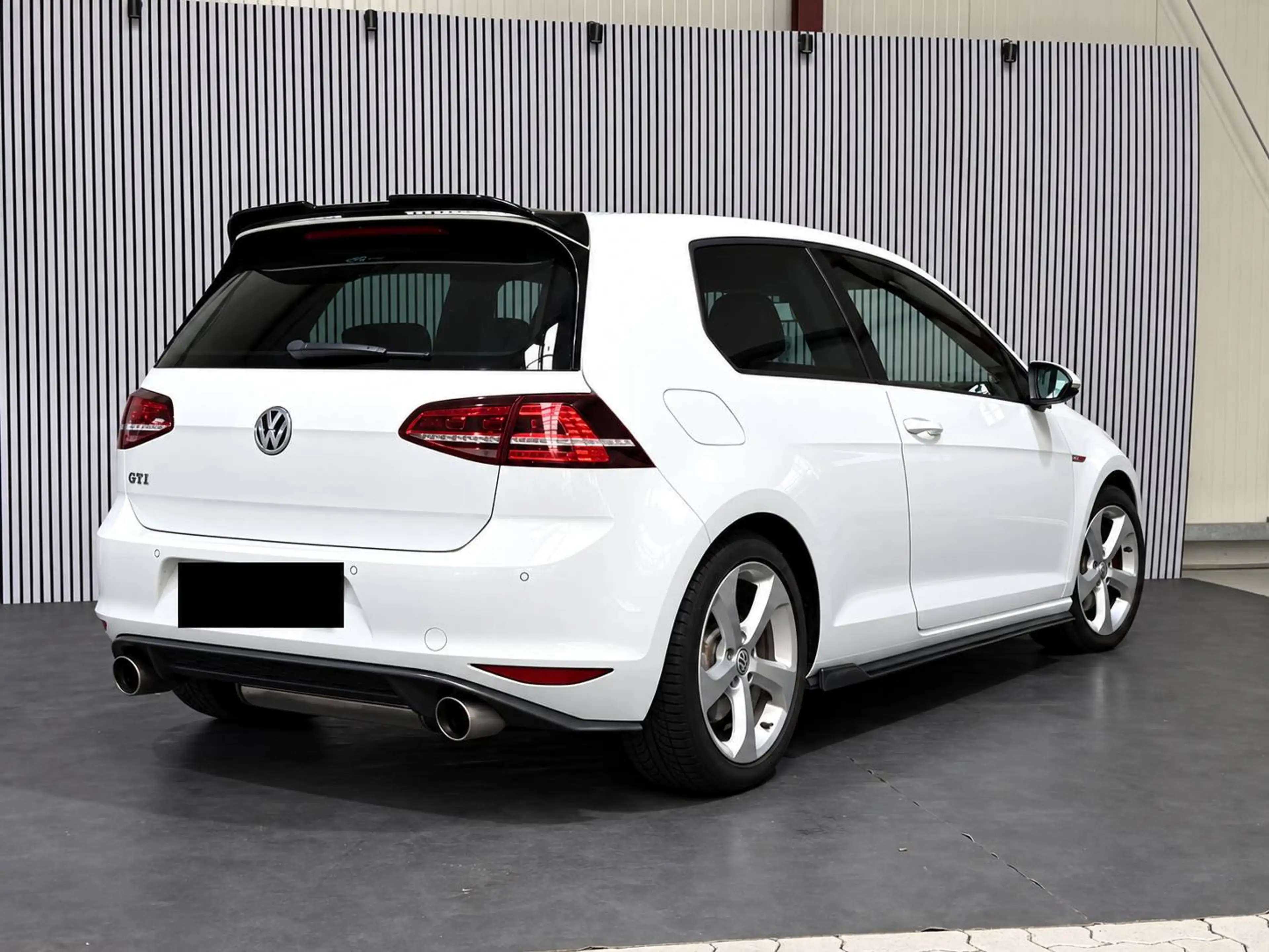 Volkswagen Golf GTI Golf VII Lim. GTI BMT*GOLF 7 GTI* — photo 6