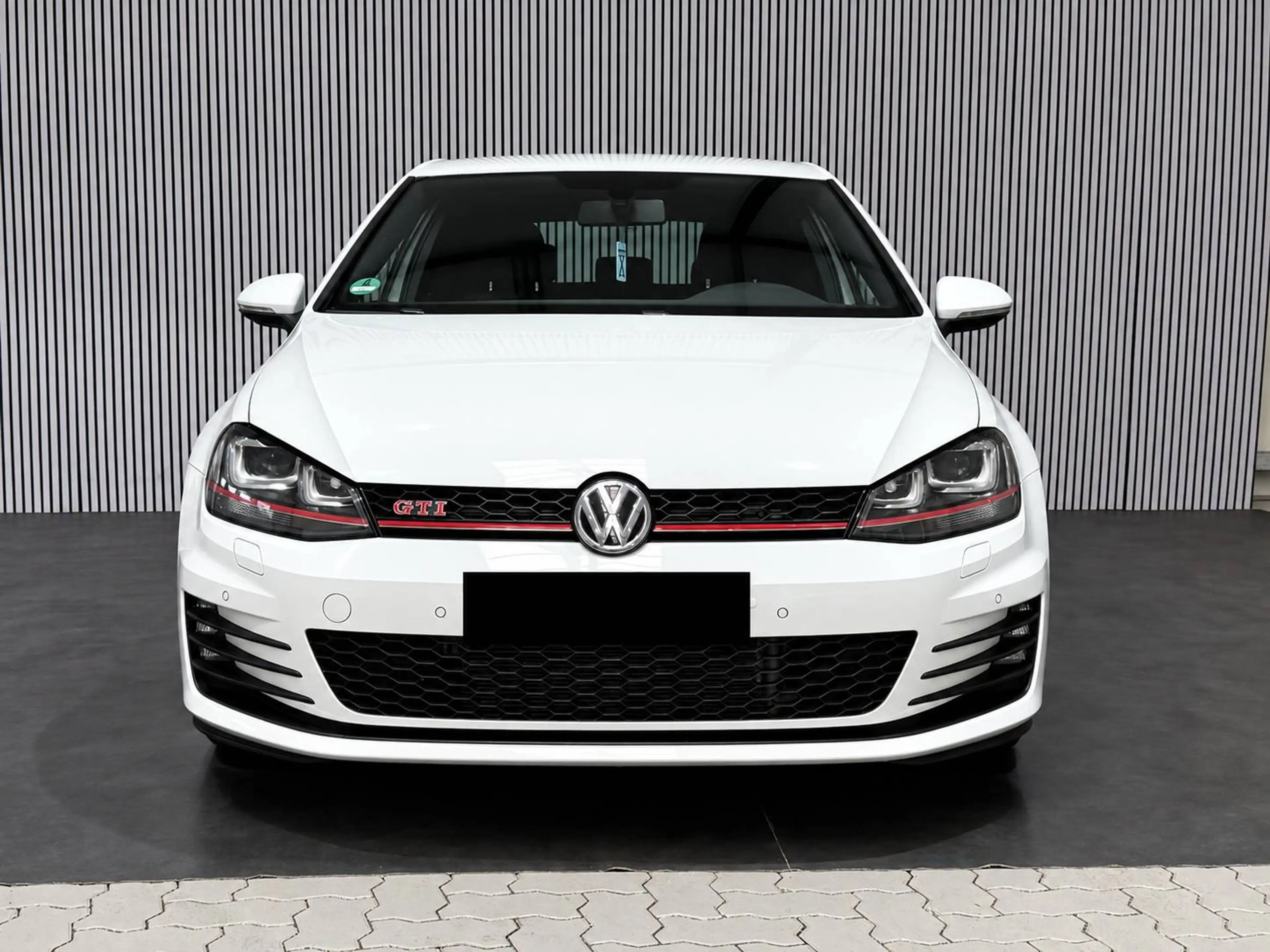 Volkswagen Golf GTI Golf VII Lim. GTI BMT*GOLF 7 GTI* — photo 2