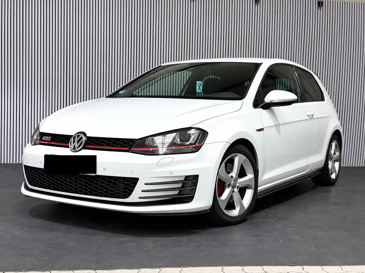 Volkswagen Golf GTI