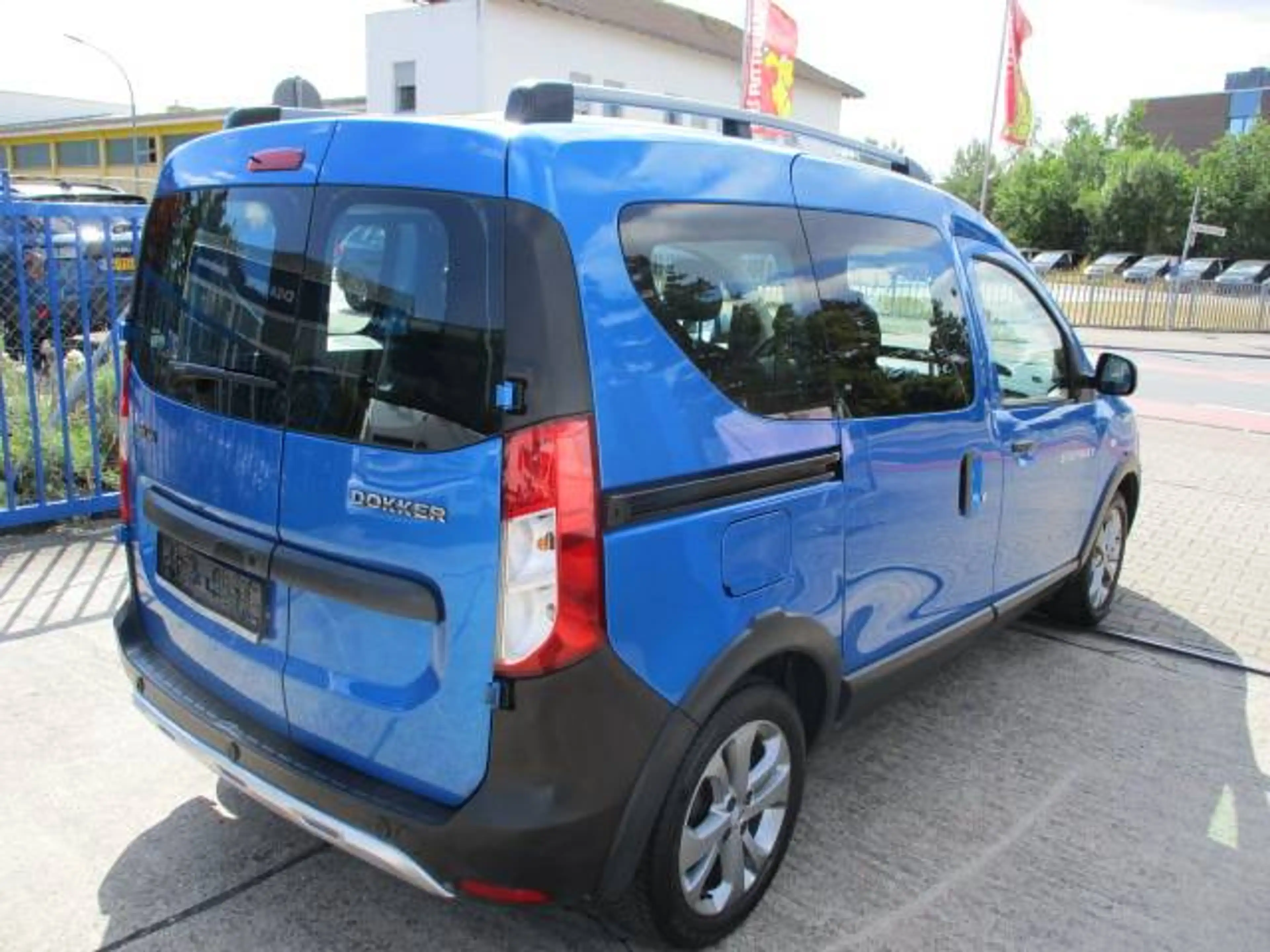 Dacia Dokker Dokker Stepway 1,2 TCe. Klima. Navi. PDC. Kamera — photo 13