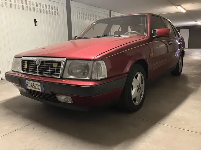 Lancia Thema 2.9 8.32 Ferrari ASI CRS