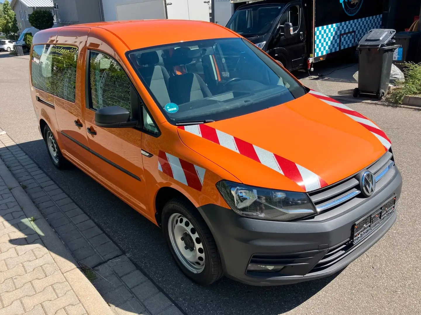 Volkswagen Caddy Maxi 2.0 TDI Kombi  "1.Hand" Naranja - 2