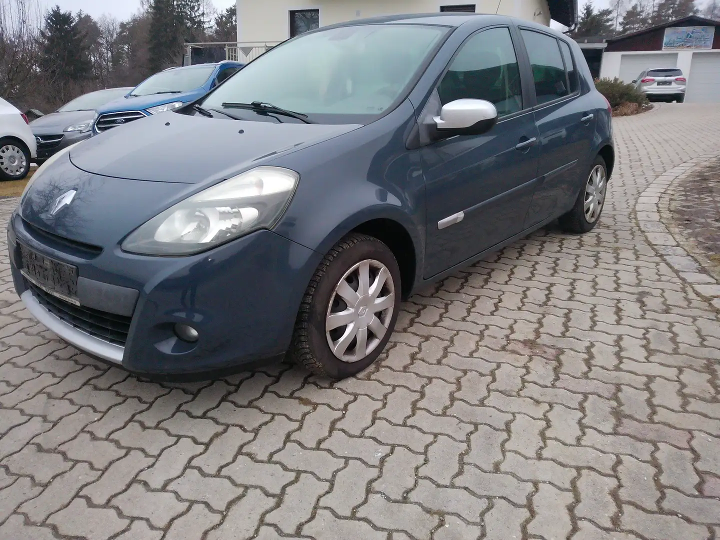 Renault Clio Clio Success 1,2 16V 75 Success !1 Pickerl neu !! Grau - 1