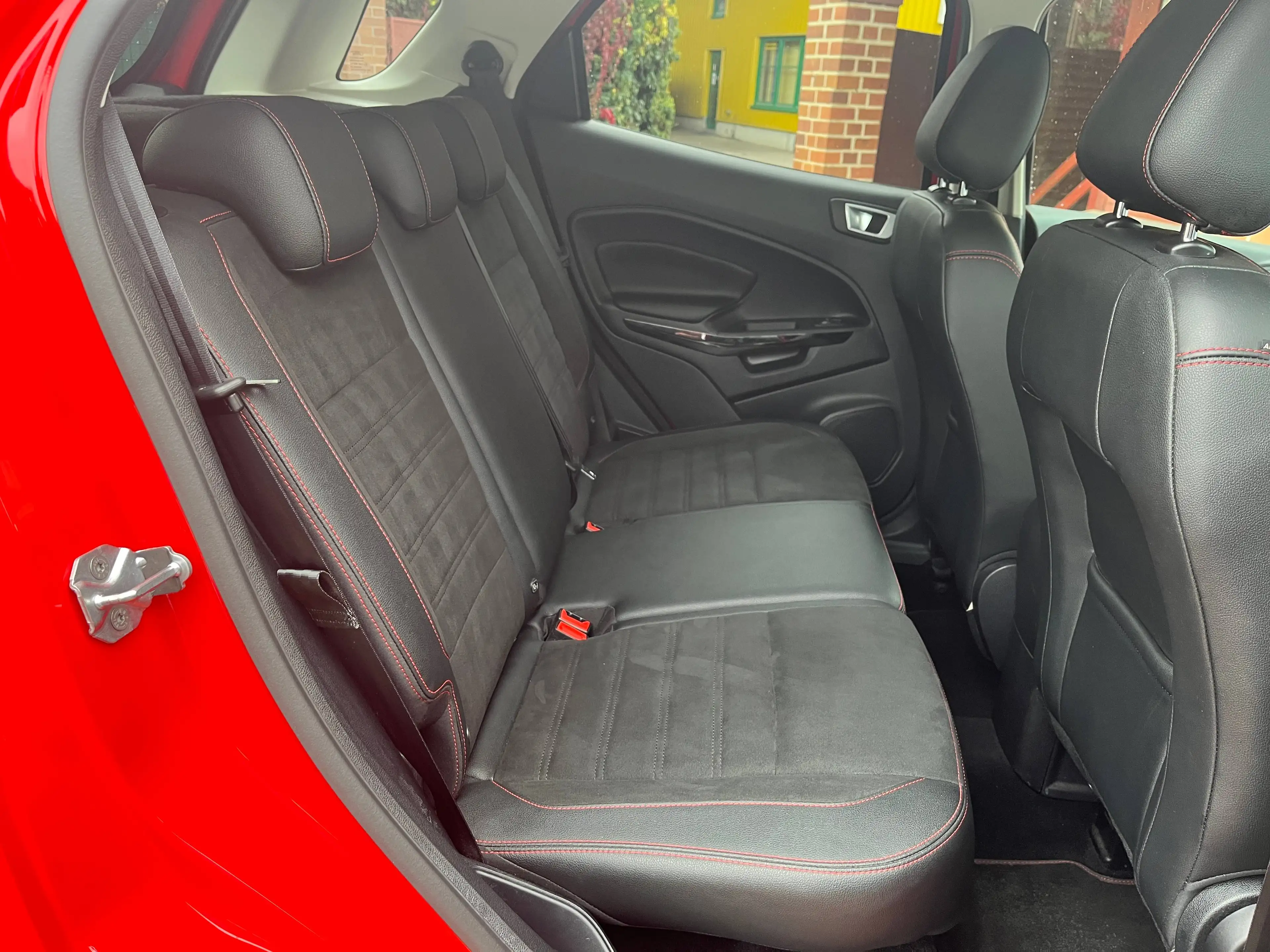 Ford EcoSport ST-Line - Bang&Olufsen - Kamera — photo 15