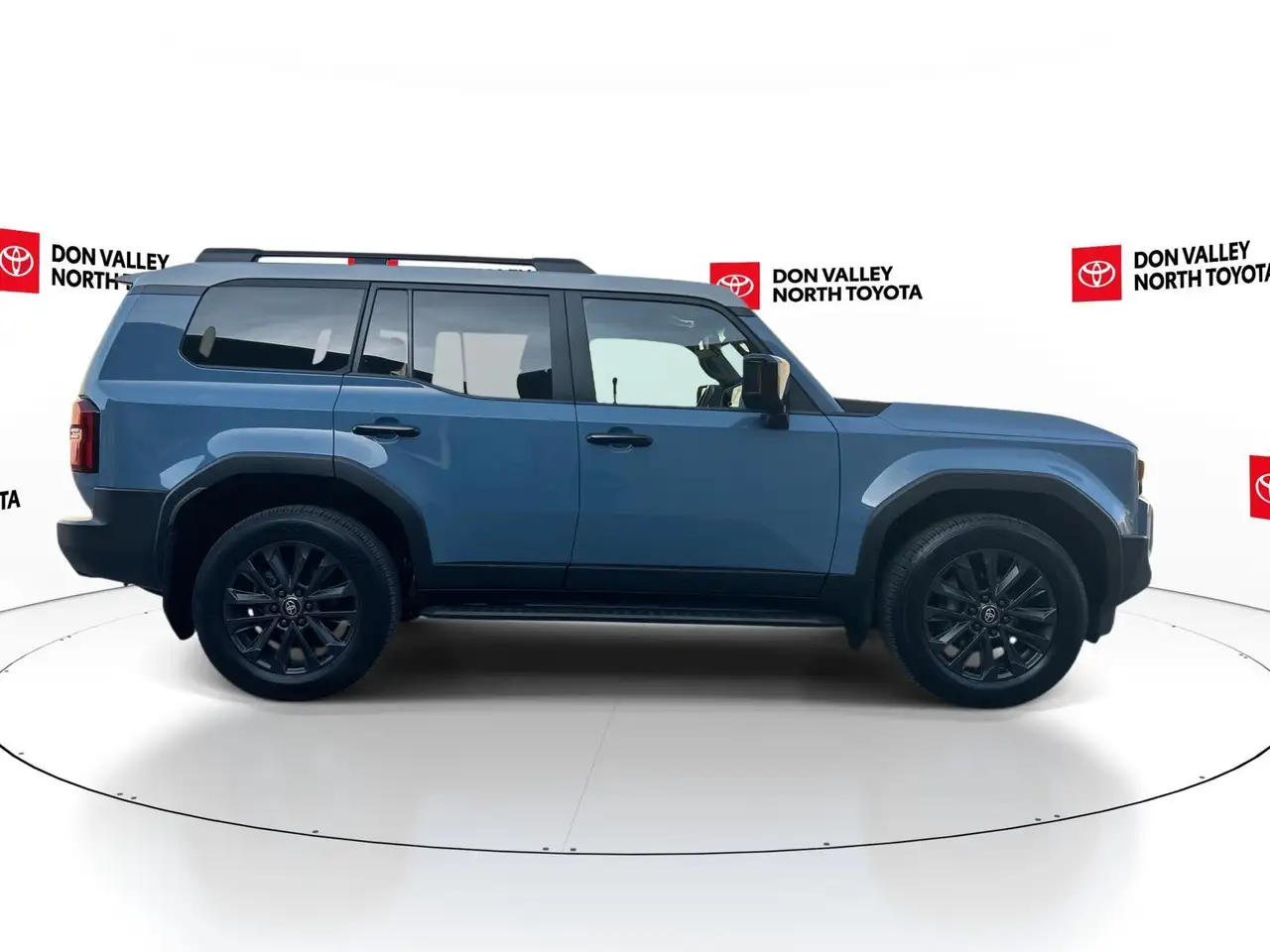 Toyota Land Cruiser снимка Toyota Land Cruiser