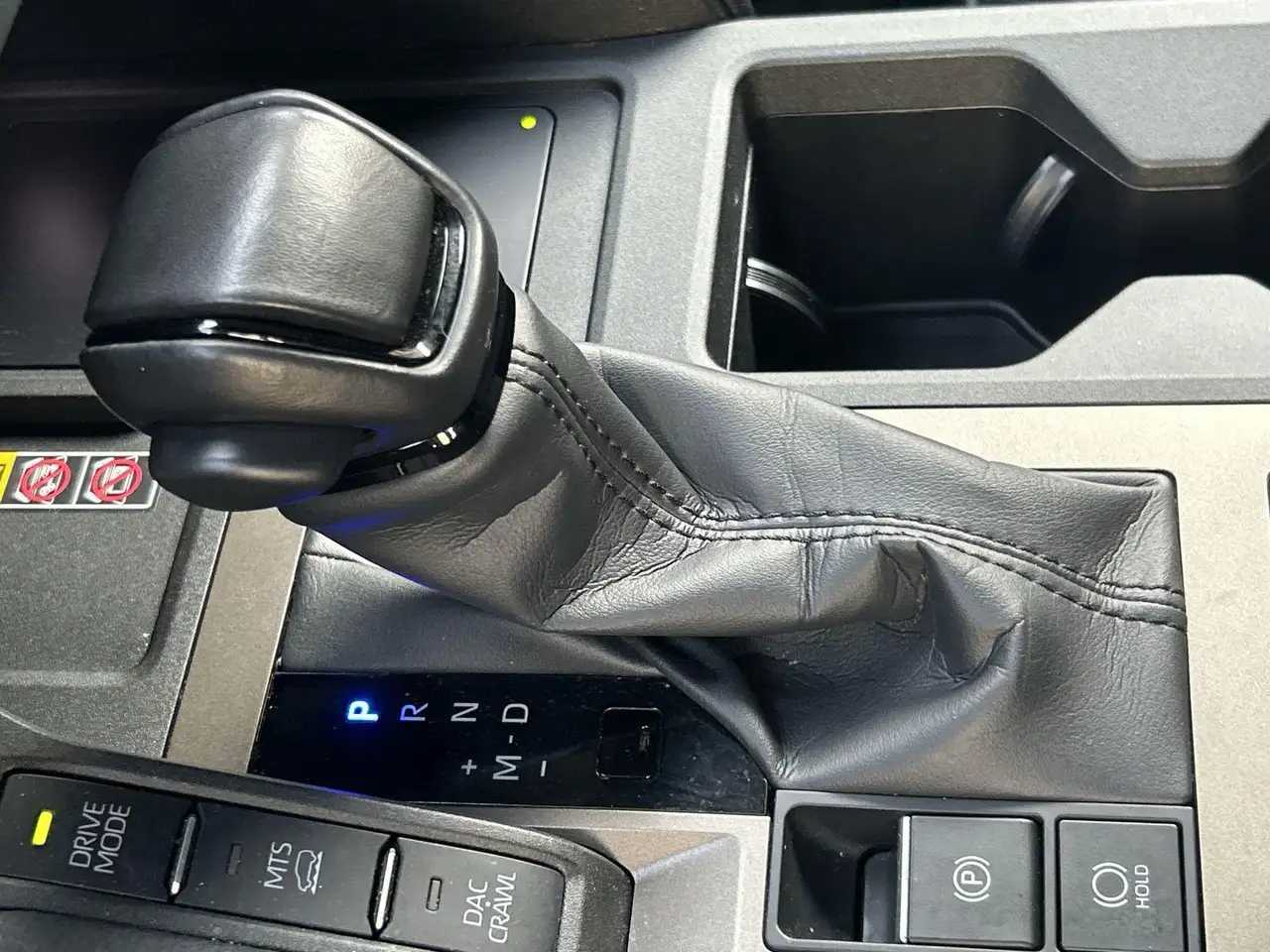 Toyota Land Cruiser снимка Toyota Land Cruiser