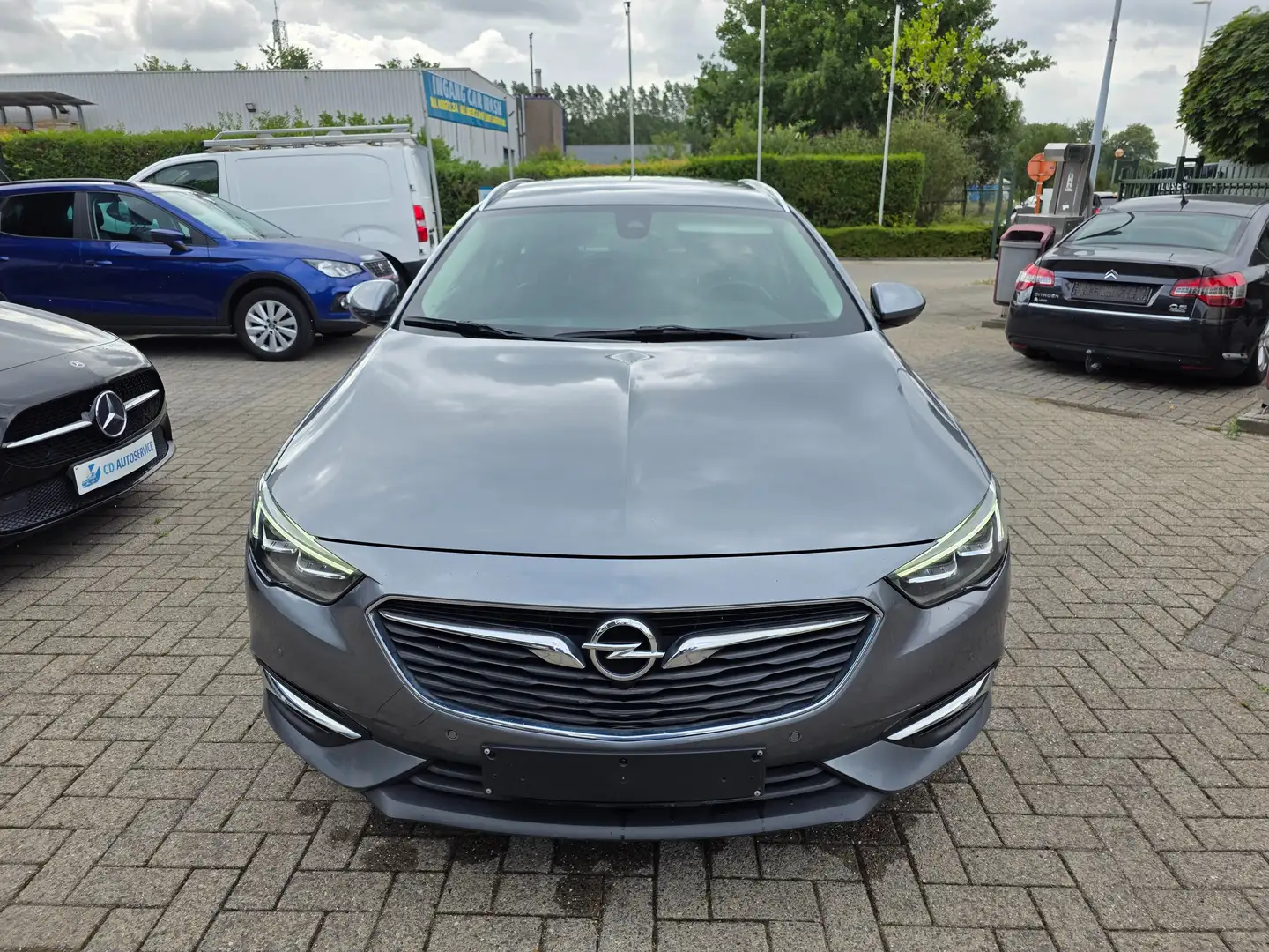 Opel Insignia Insignia Sports Tourer 1.5 Automaat, JAAR GARANTIE Gris - 2