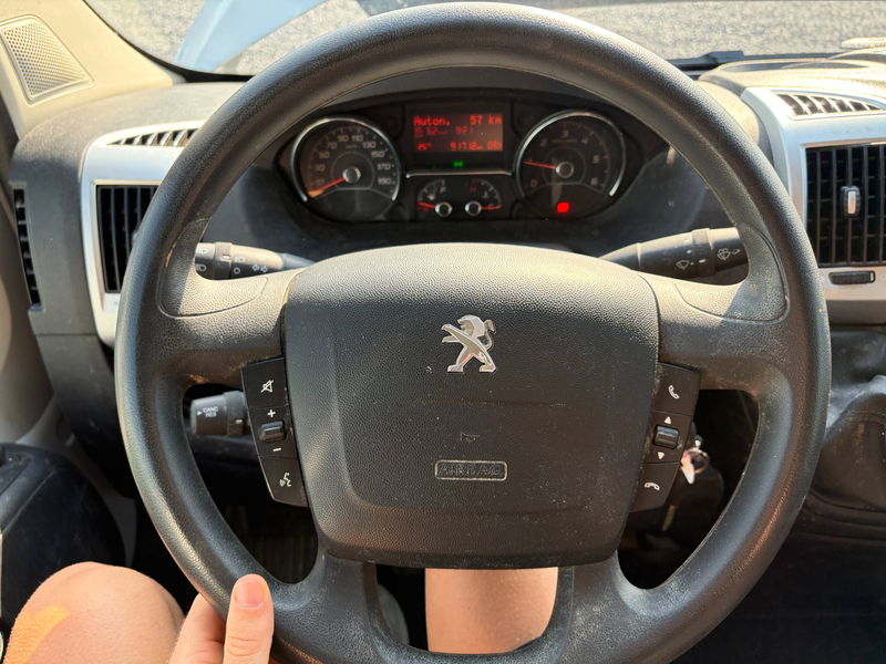 Peugeot Boxer 2.2 BlueHDi L2H2 /€9.900 netto / Airco / PDC / ... — photo 10