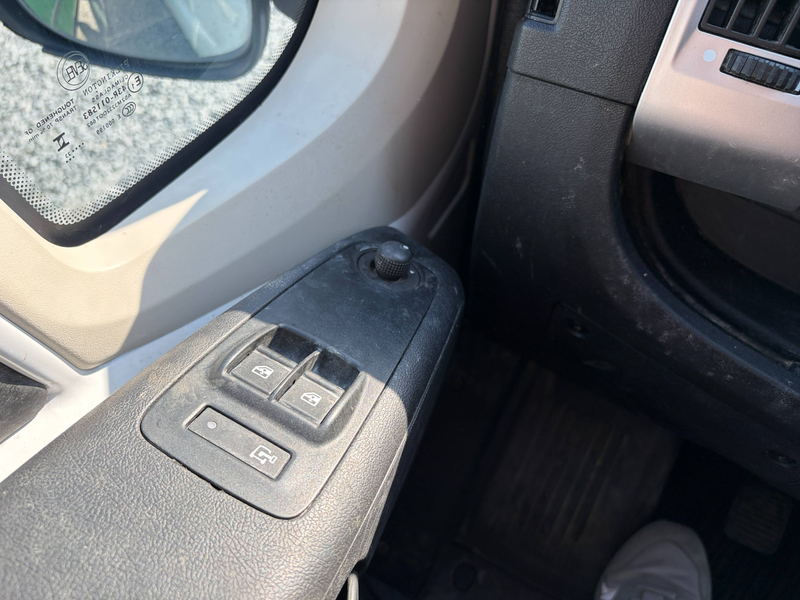 Peugeot Boxer 2.2 BlueHDi L2H2 /€9.900 netto / Airco / PDC / ... — photo 15
