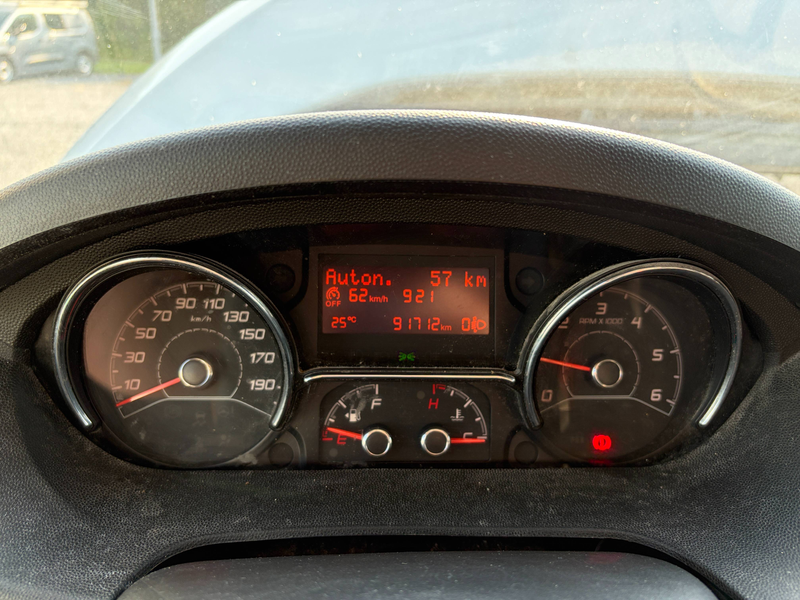 Peugeot Boxer 2.2 BlueHDi L2H2 /€9.900 netto / Airco / PDC / ... — photo 12