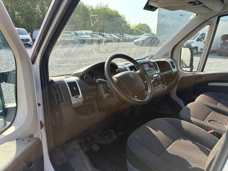 Peugeot Boxer 2.2 BlueHDi L2H2 /€9.900 netto / Airco / PDC / ... — photo 8