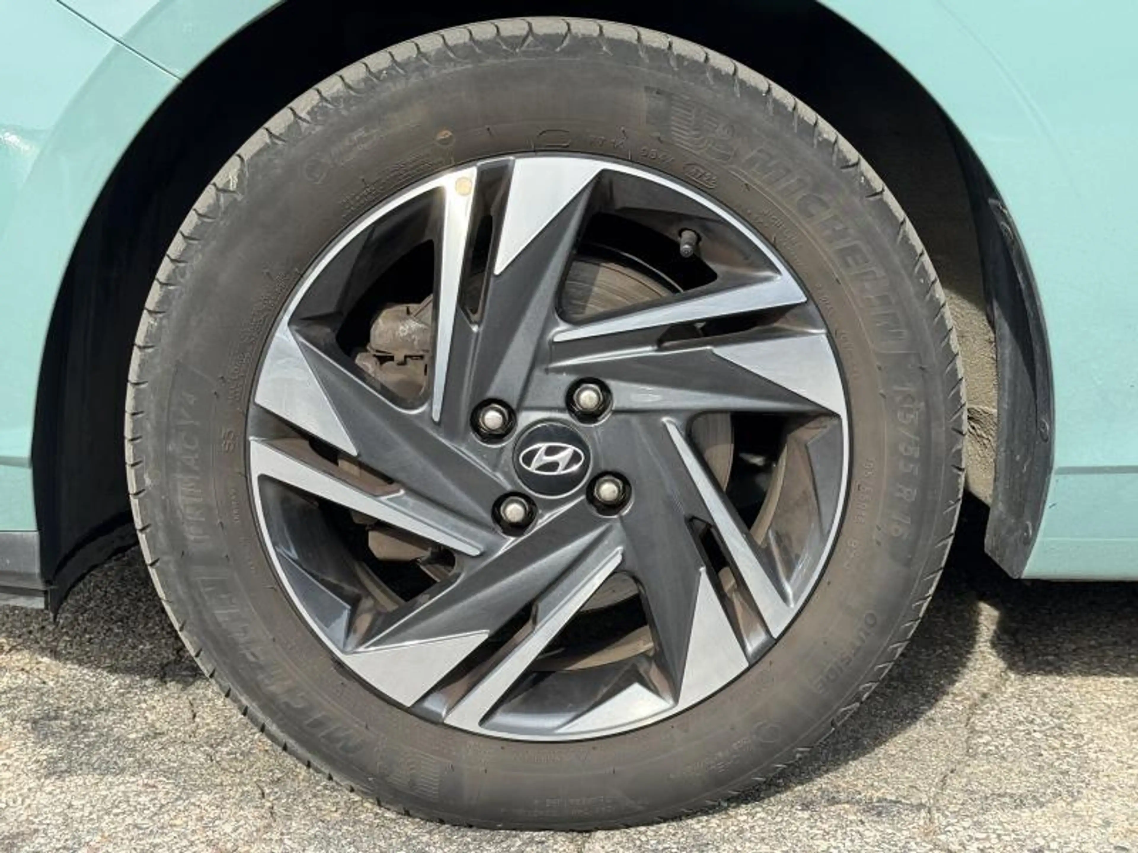 Hyundai i20 1.0 T-Gdi M6 Techno — photo 6