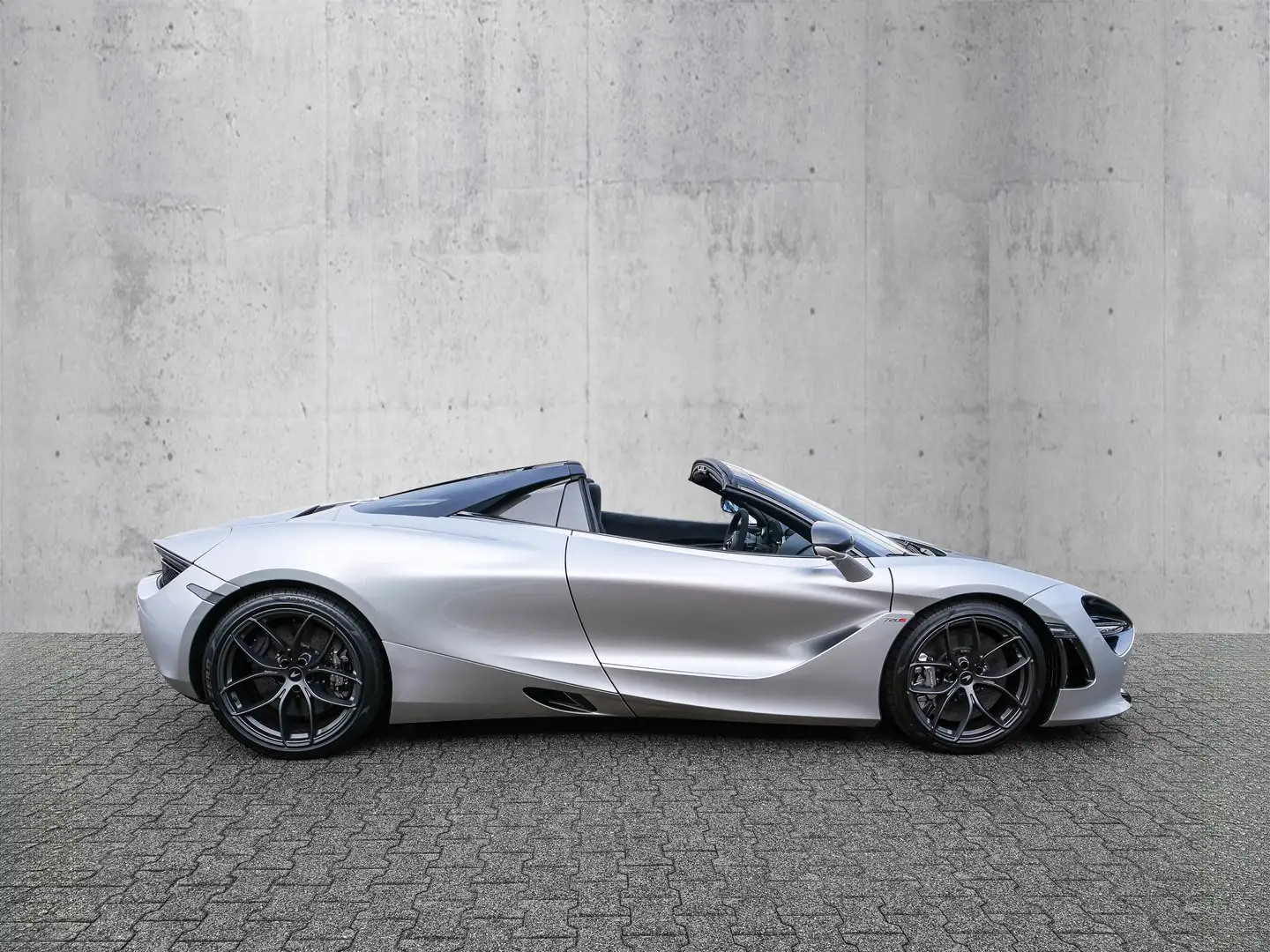 McLaren 720S Spider Performance, Lift, Sports Exhaust Argent - 2