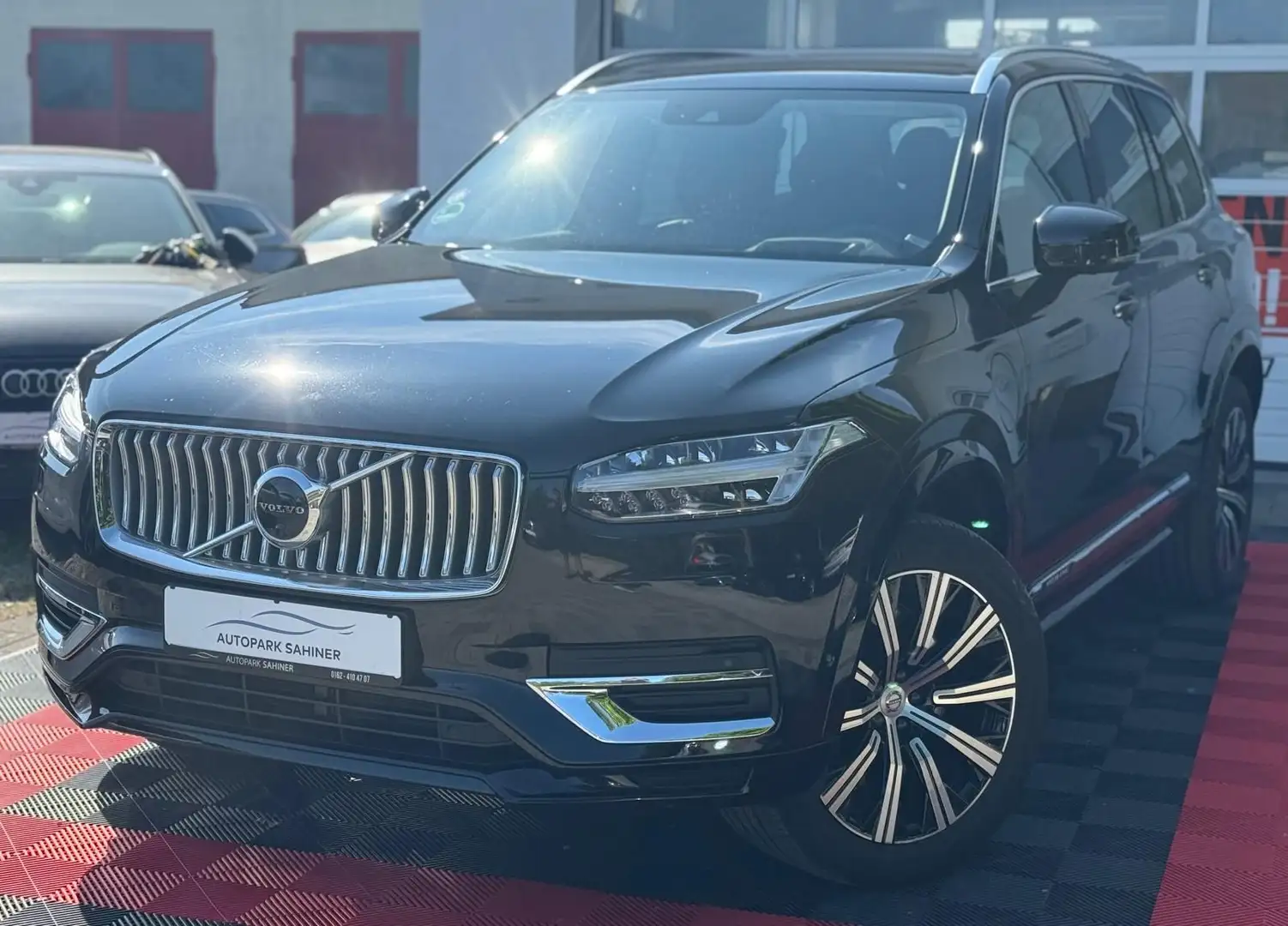 Volvo XC90 Plus Plug-In Hybrid AWD/TOP/7-SITZER Nero - 2