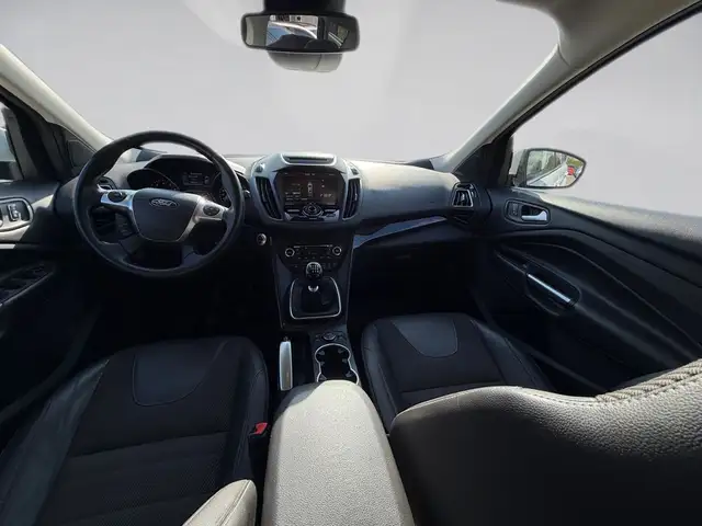 Ford Kuga view 12