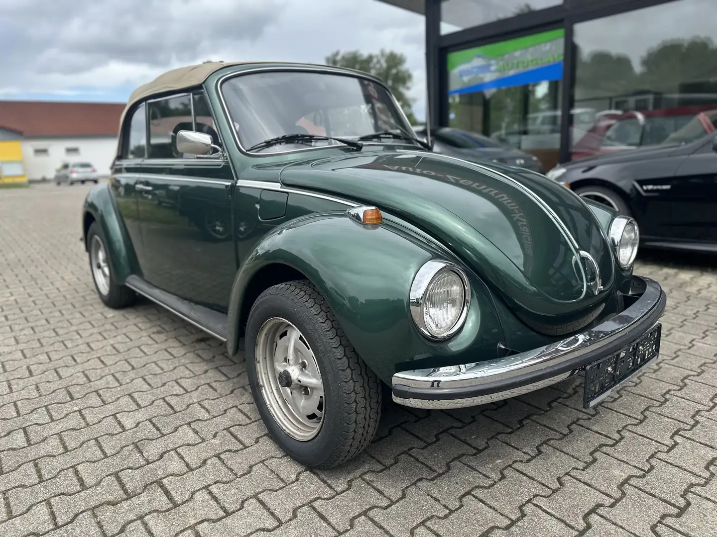 Volkswagen Käfer Cabrio H-Zulassung Verde - 1