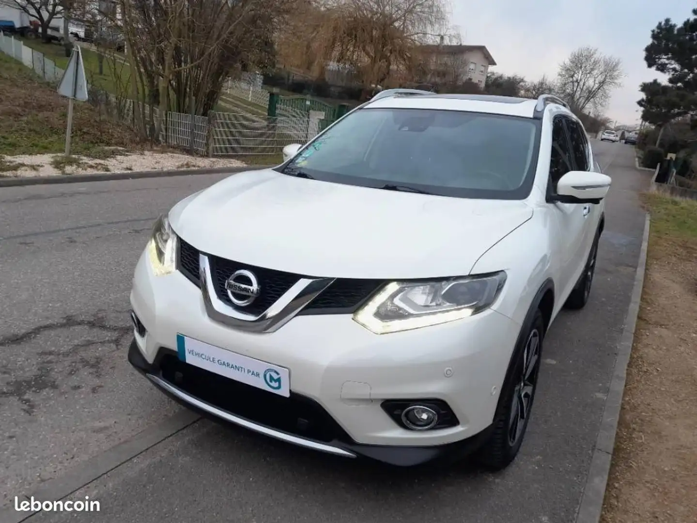 Nissan X-Trail III (T32) 1.6 dCi 130ch Tekna Fehér - 2