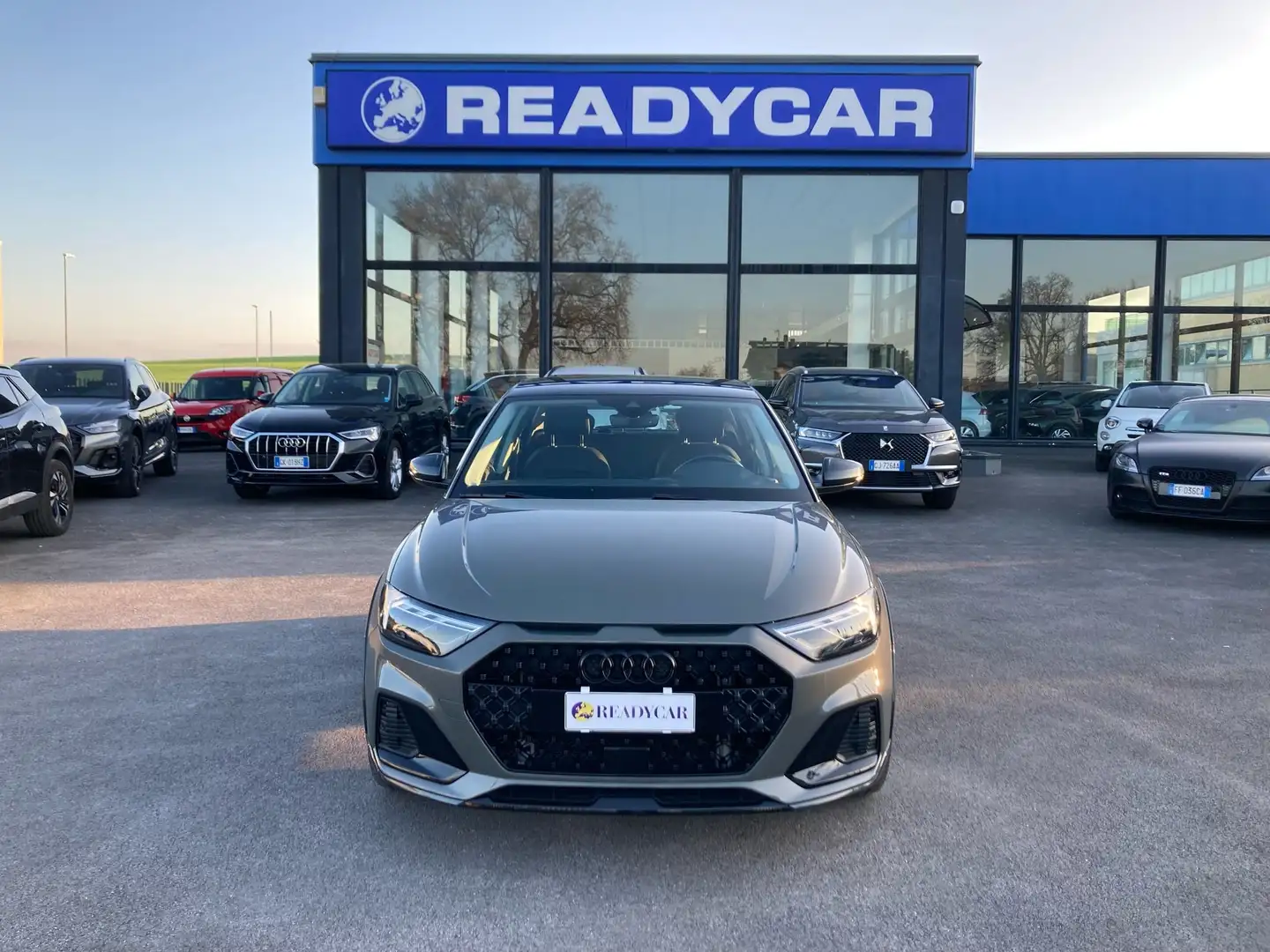 Audi A1 allstreet 30 tfsi Identity Contrast 110cv s tronic Gris - 1