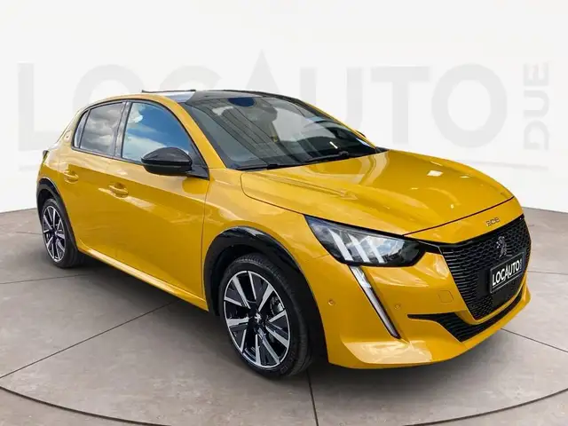 Peugeot 208 view 3