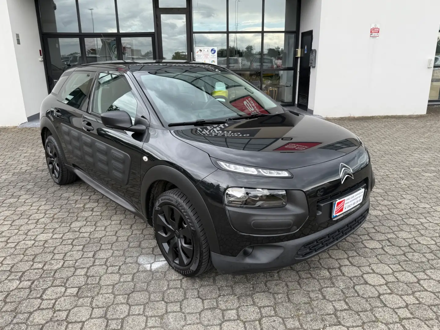Citroen C4 Cactus PureTech 75 Feel Nero - 2