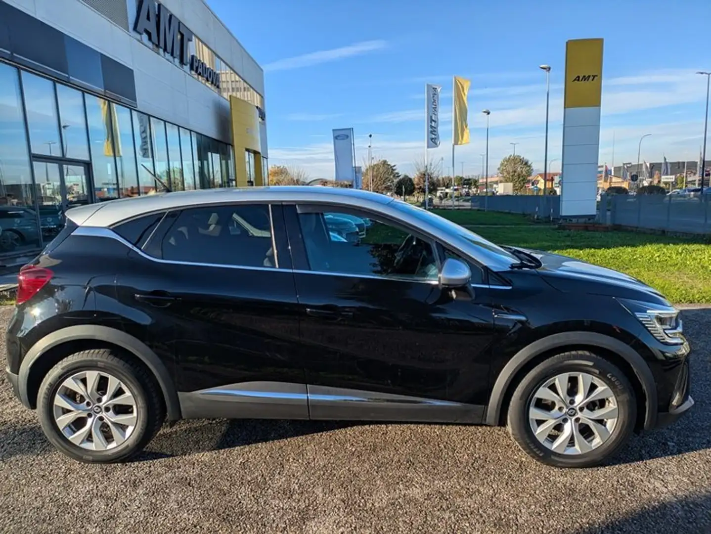 Renault Captur 1.6 E-Tech phev Intens 160cv auto Nero - 2