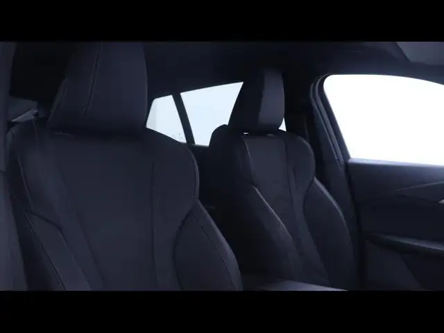 BMW X2 view 13