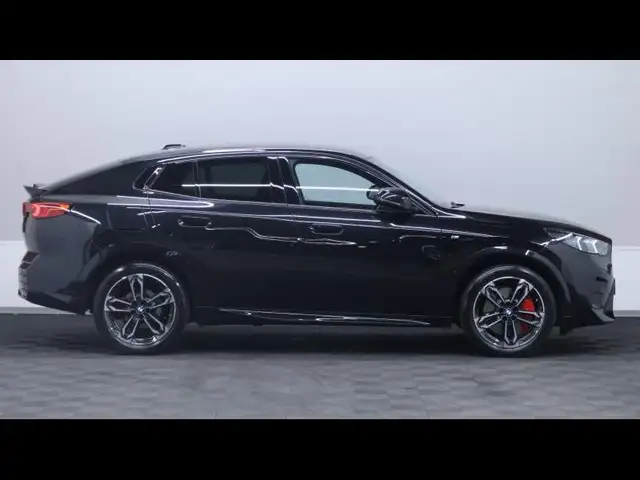 BMW X2 view 4