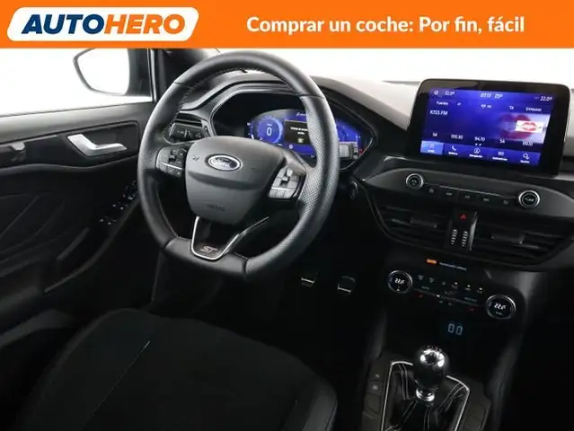 Ford Focus view 14