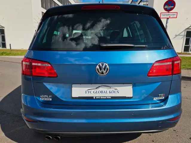 Volkswagen Golf view 7