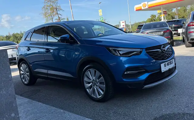 Opel Grandland X view 3