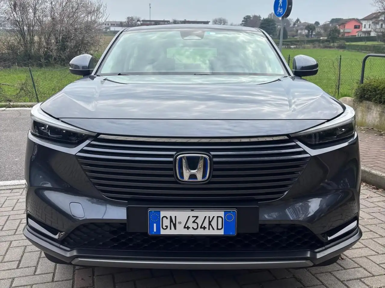 Honda HR-V HR-V III 2022 1.5 hev Elegance ecvt — photo 1 of 15
