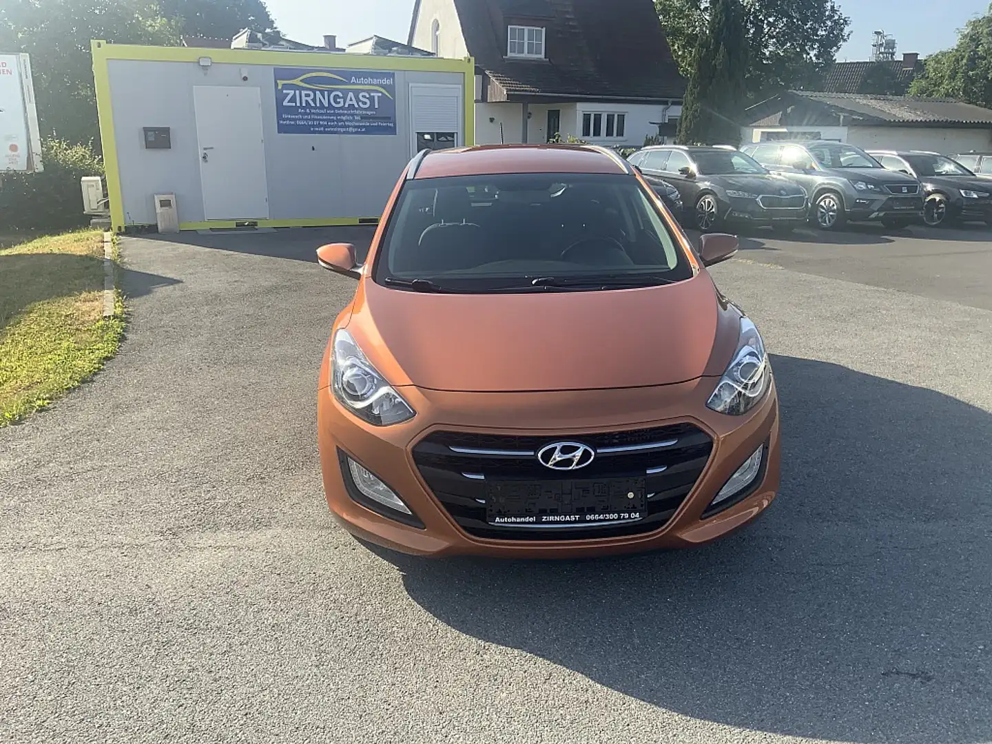 Hyundai i30 CW 1,4 CRDi Comfort Pickerl bis 10/2025 Finanzi... Orange - 2