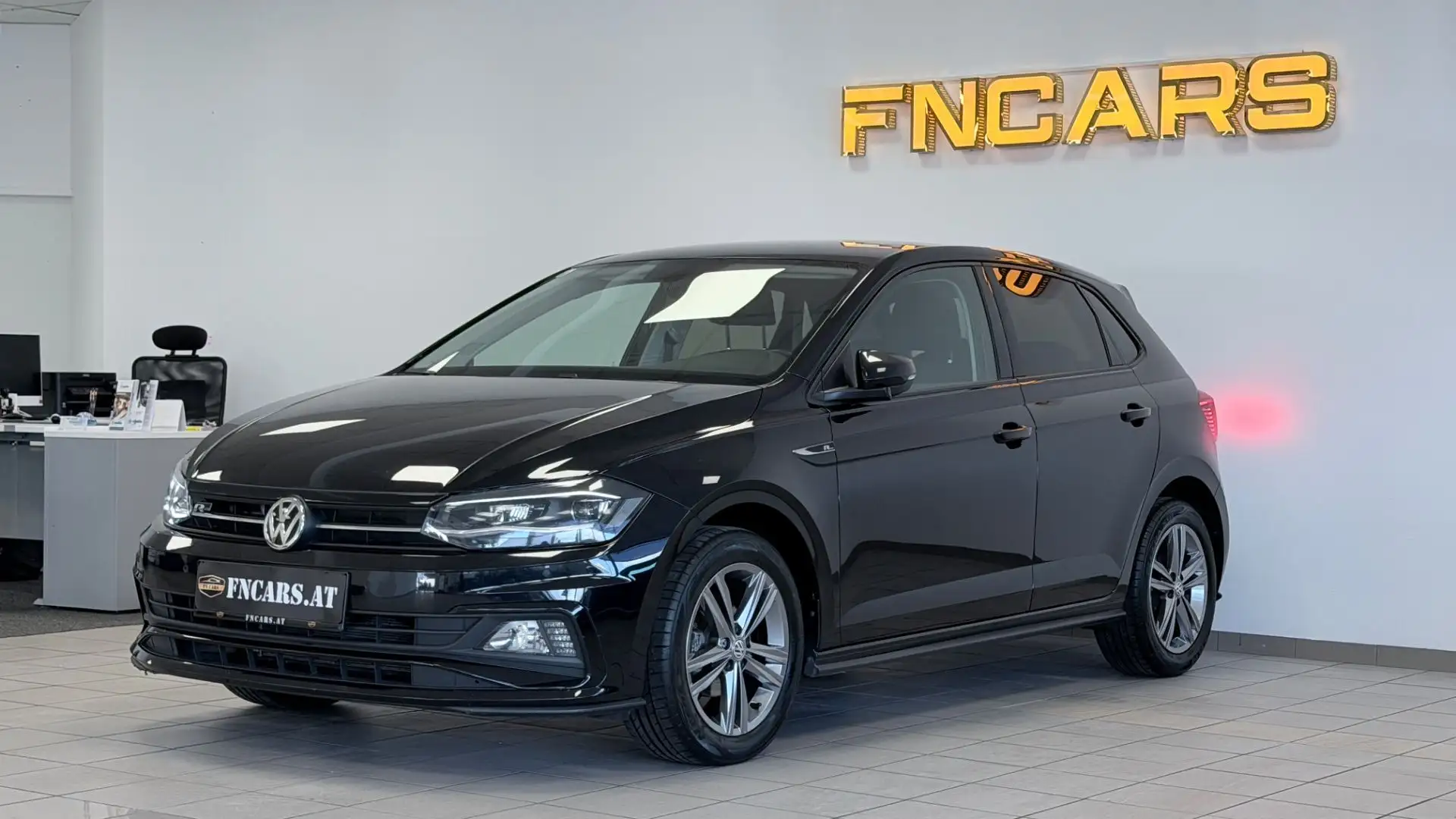 Volkswagen Polo 1,0 TSI R-Line Exterieur | LED | ACC | APP-CONNEC Schwarz - 2