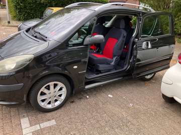 1007 1.6-16V Sporty