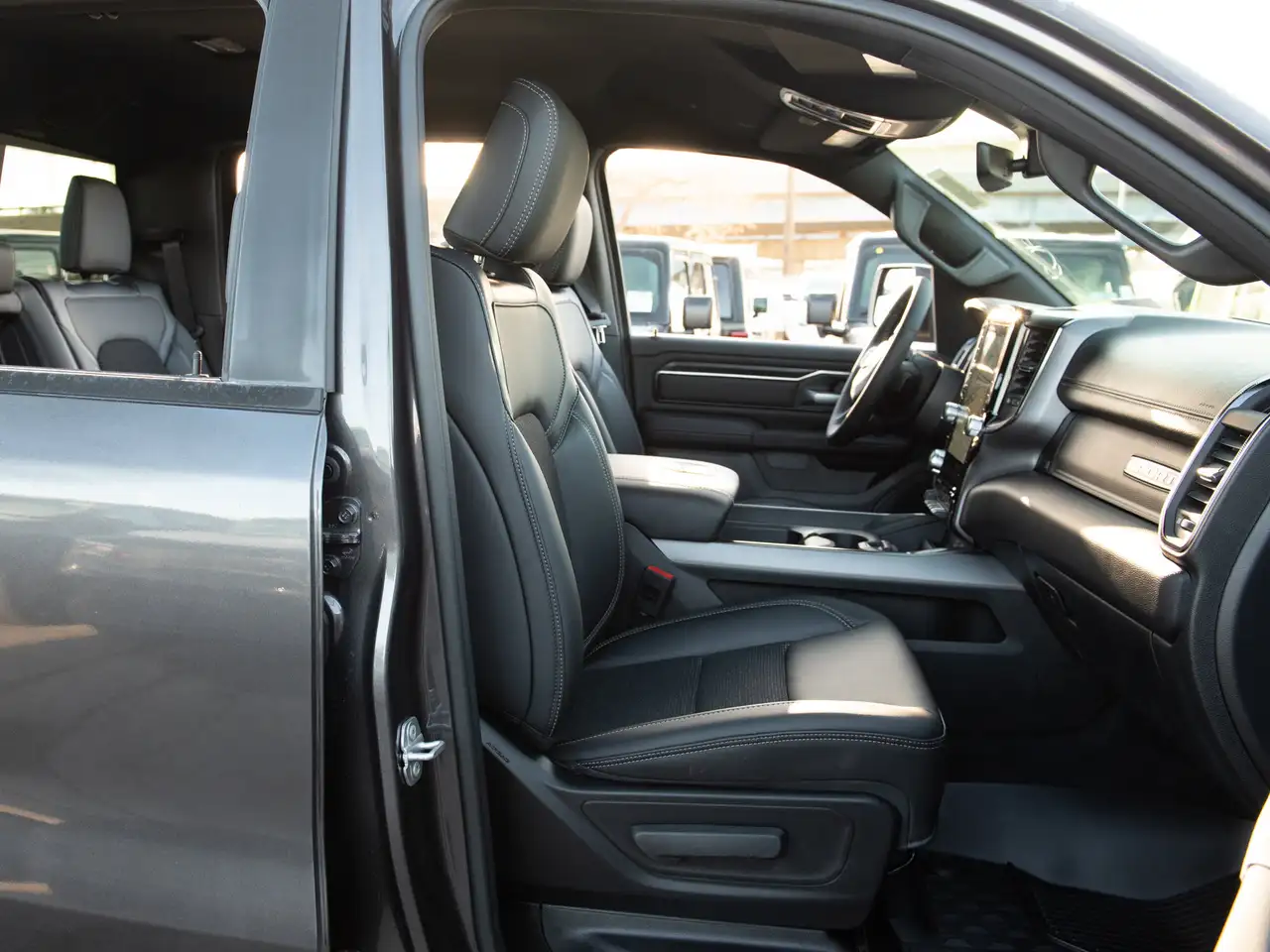 RAM 1500 photo RAM 1500
