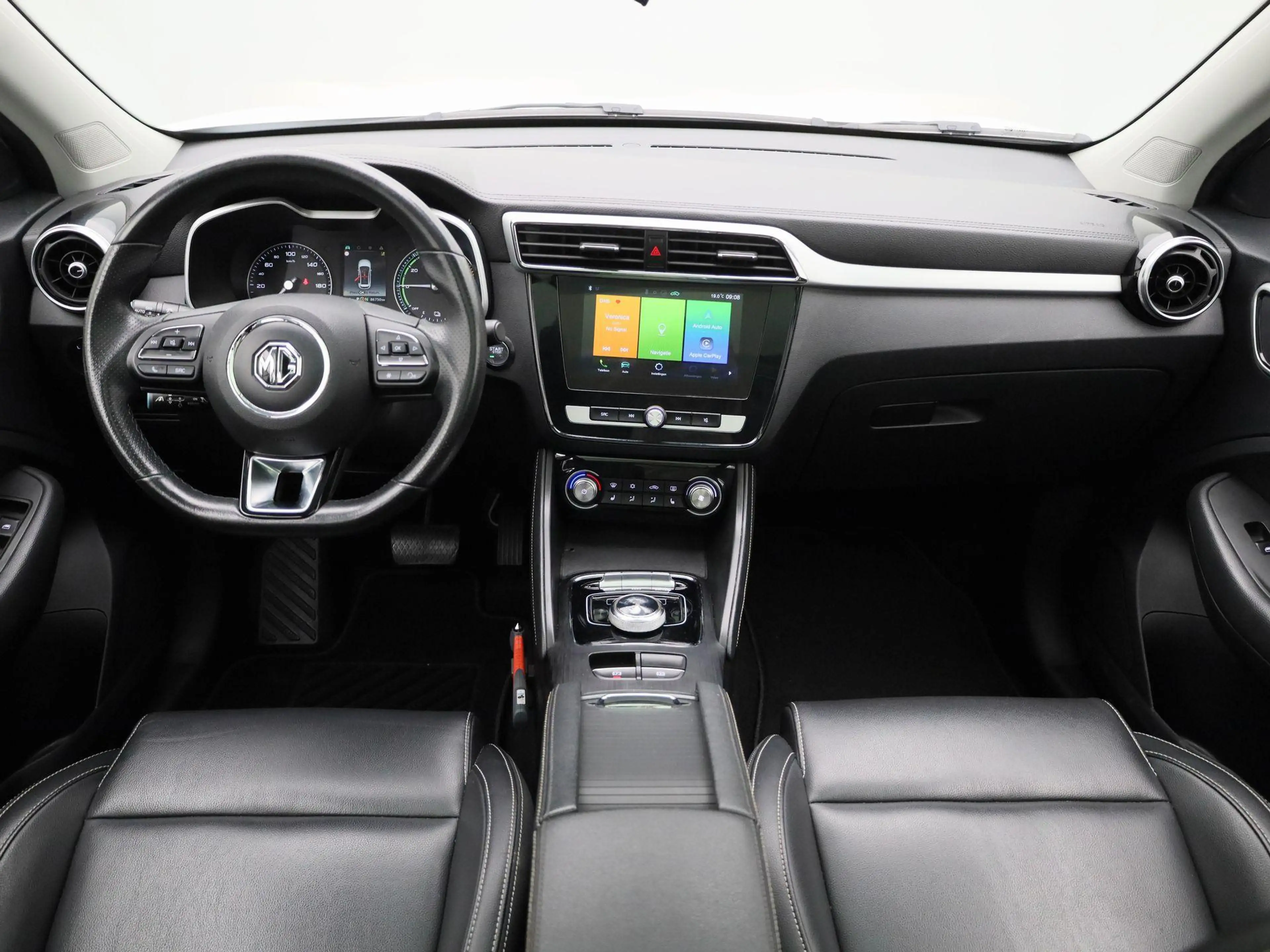 MG ZS MG EV Luxury 45 kWh Mg Mg zs ev — photo 8