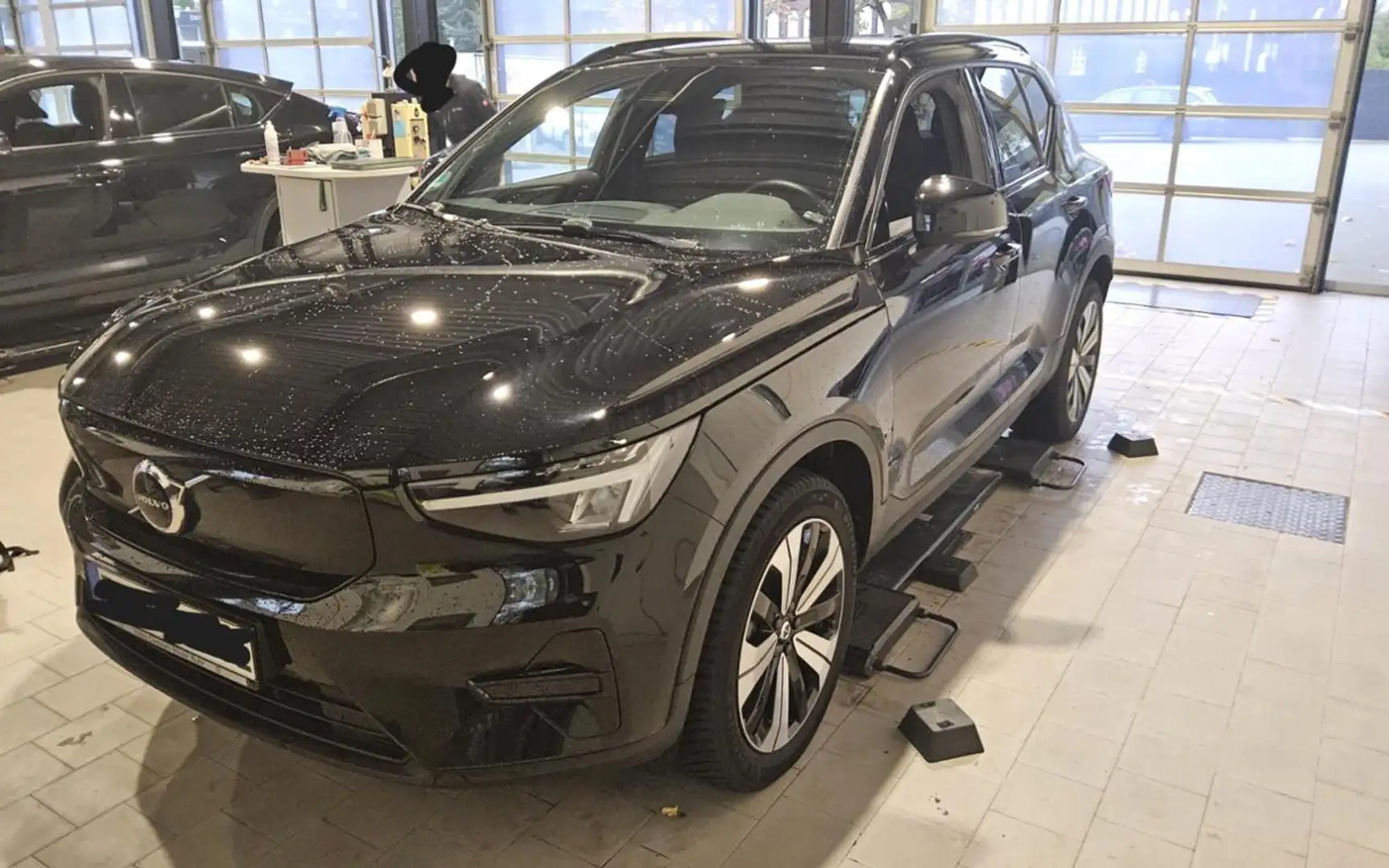 Volvo XC40 PURE ELECTRIC Core+STNDHZ+RFK+DAB+ Noir - 2
