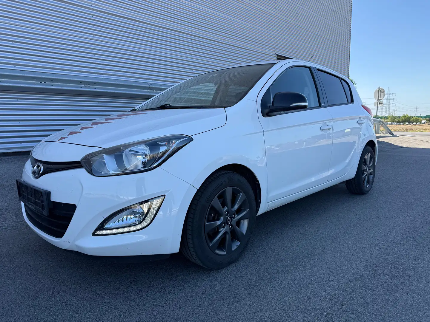 Hyundai i20 1,25 Life Go ID:40 Weiß - 2