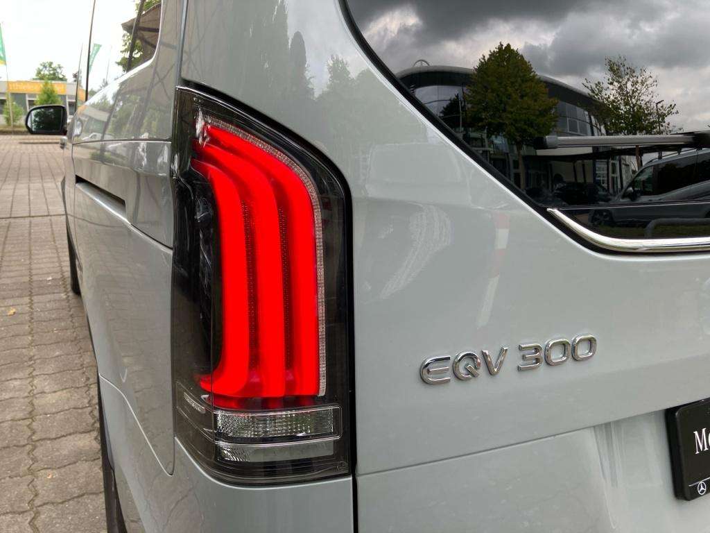 Mercedes-Benz EQV 300