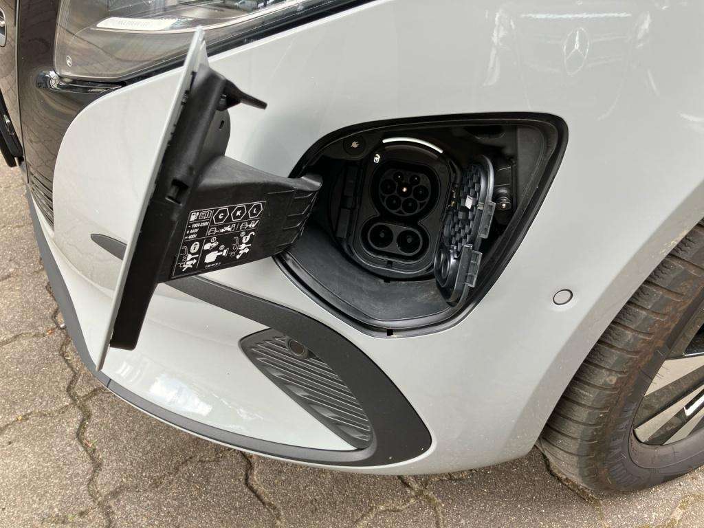 Mercedes-Benz EQV 300