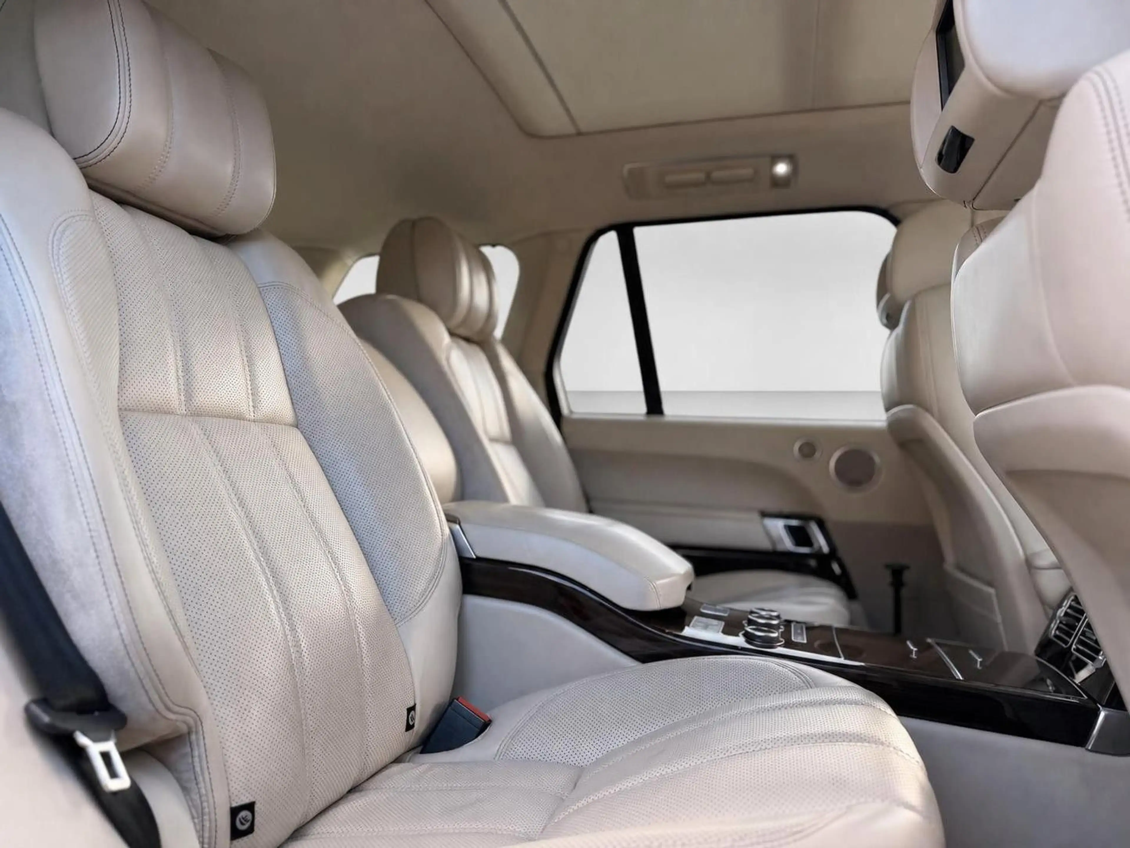 Land Rover Range Rover Vogue Supercharged — photo 10