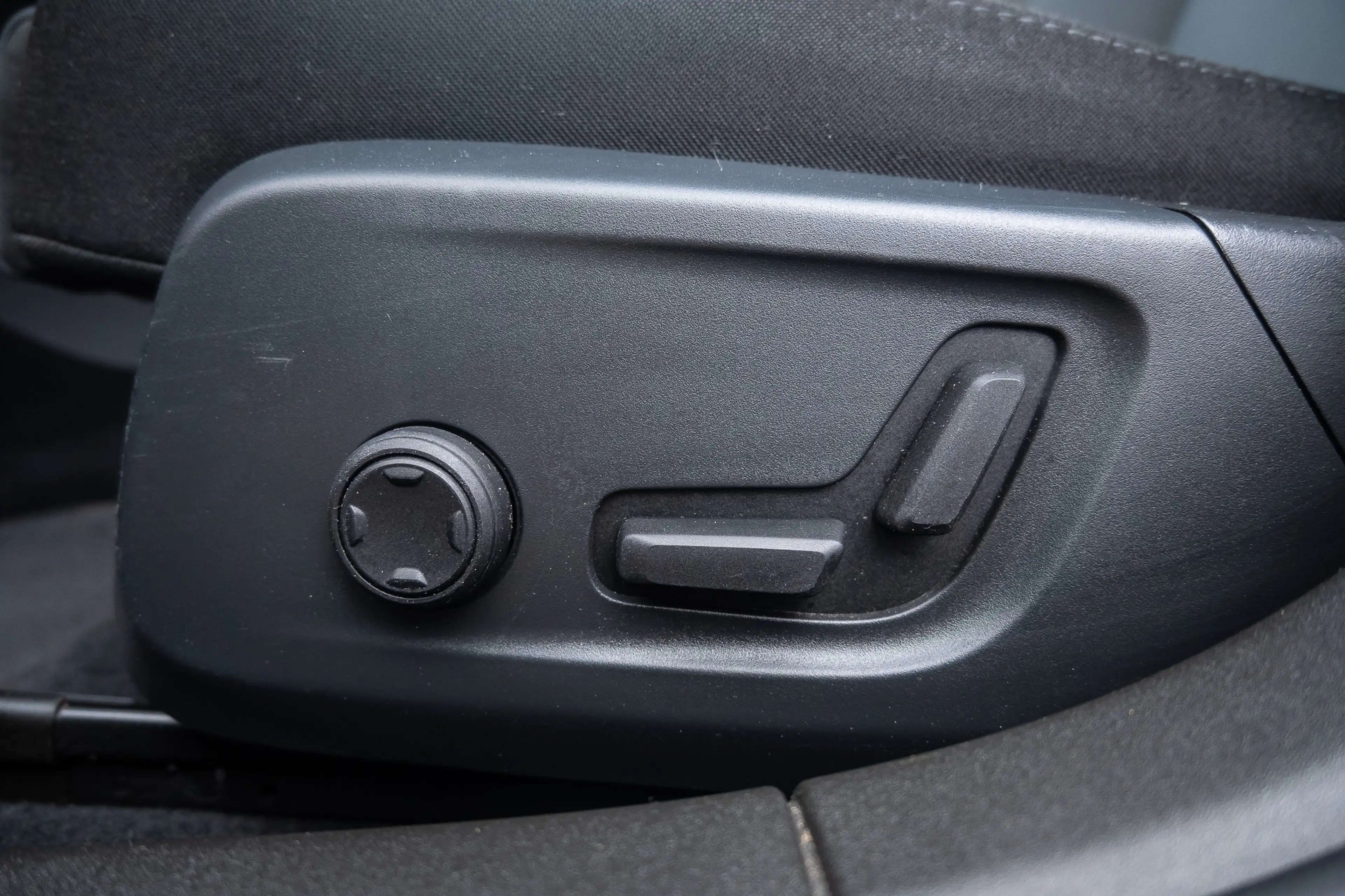 Polestar 2 Polestar 2 - Long Range Dual Motor / 360° / Plus / Pilot / Pano / Memory — photo 11