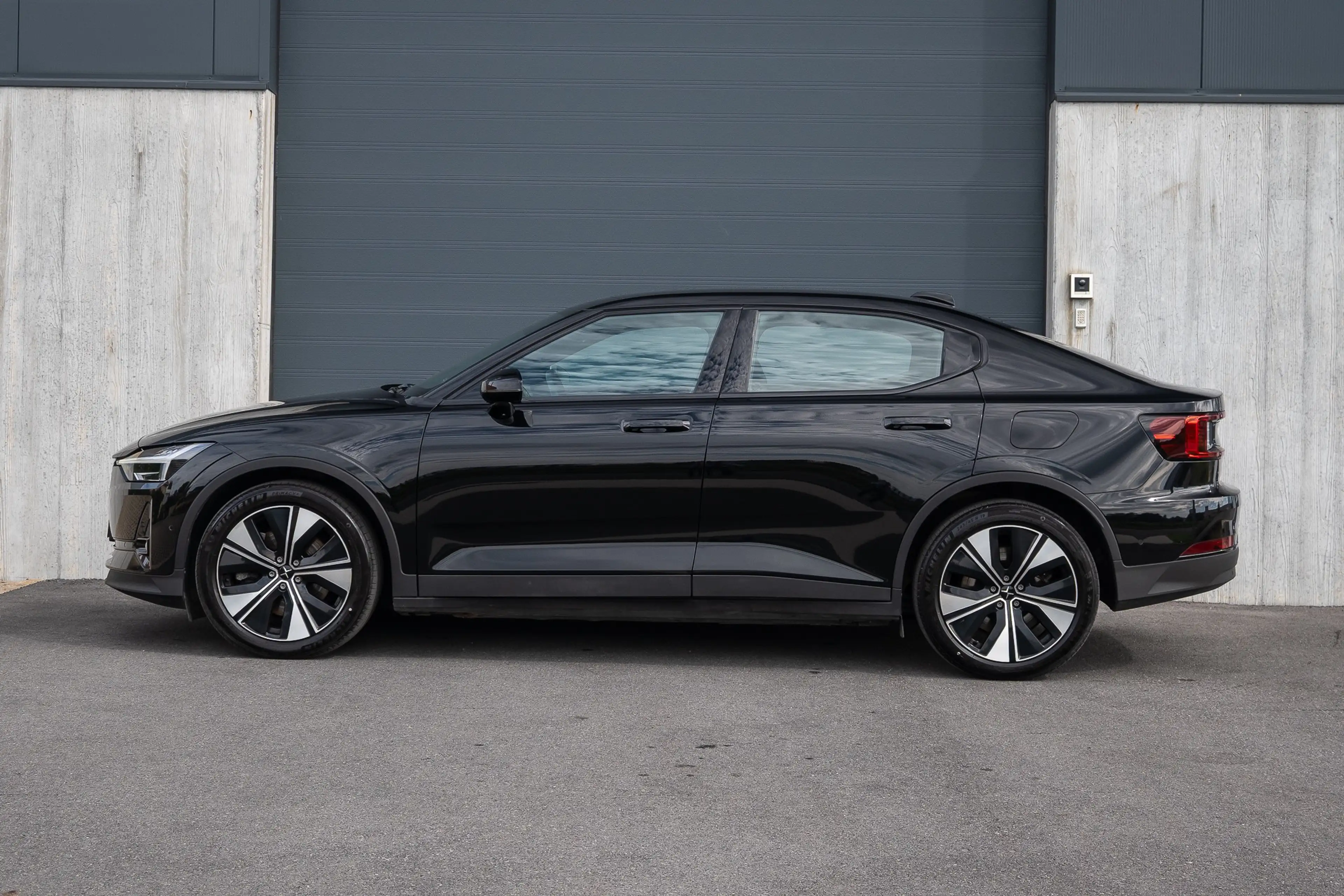 Polestar 2 Polestar 2 - Long Range Dual Motor / 360° / Plus / Pilot / Pano / Memory — photo 6