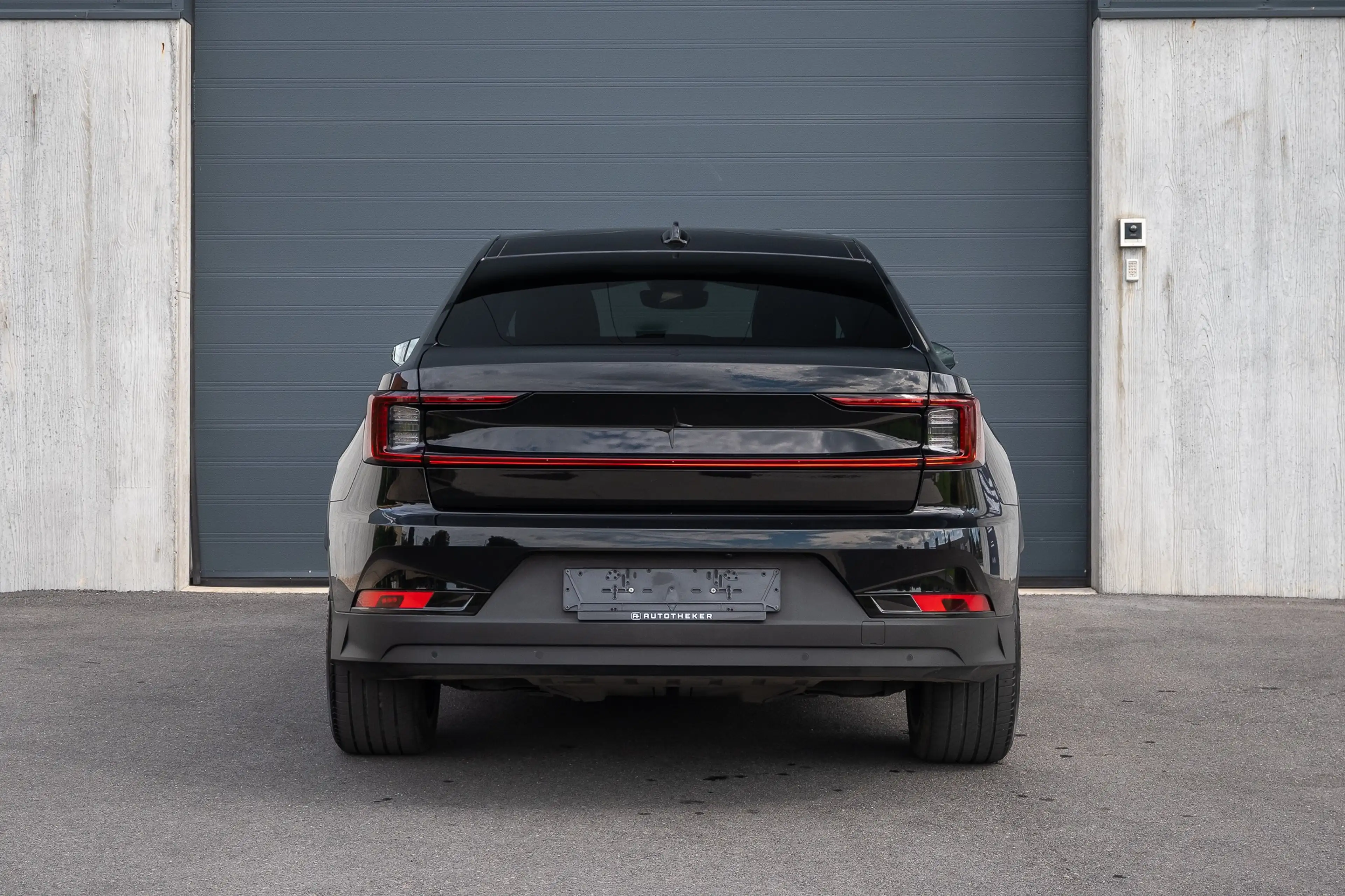Polestar 2 Polestar 2 - Long Range Dual Motor / 360° / Plus / Pilot / Pano / Memory — photo 4