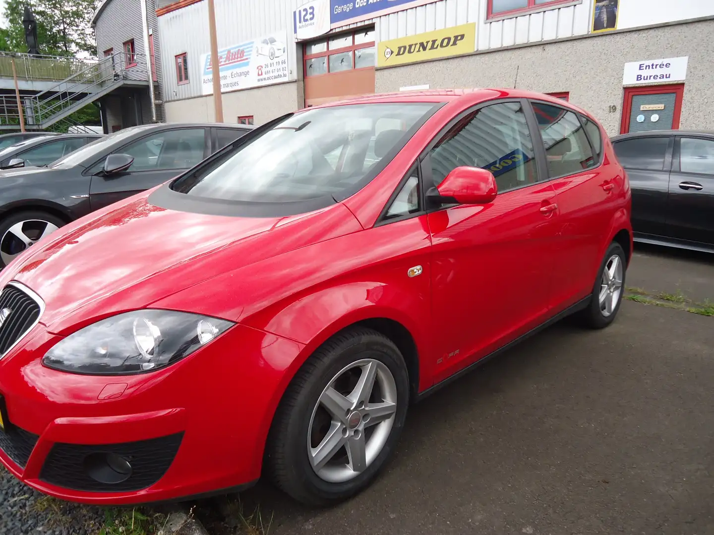 SEAT Altea 1.6 CR TDi Style Copa DPF Rojo - 2