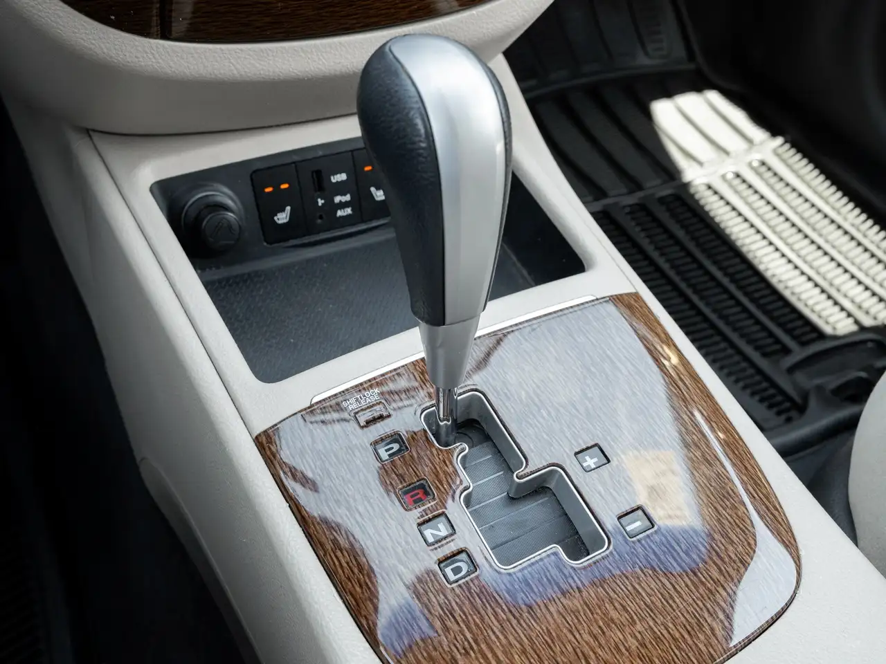 Hyundai SANTA FE снимка Hyundai SANTA FE