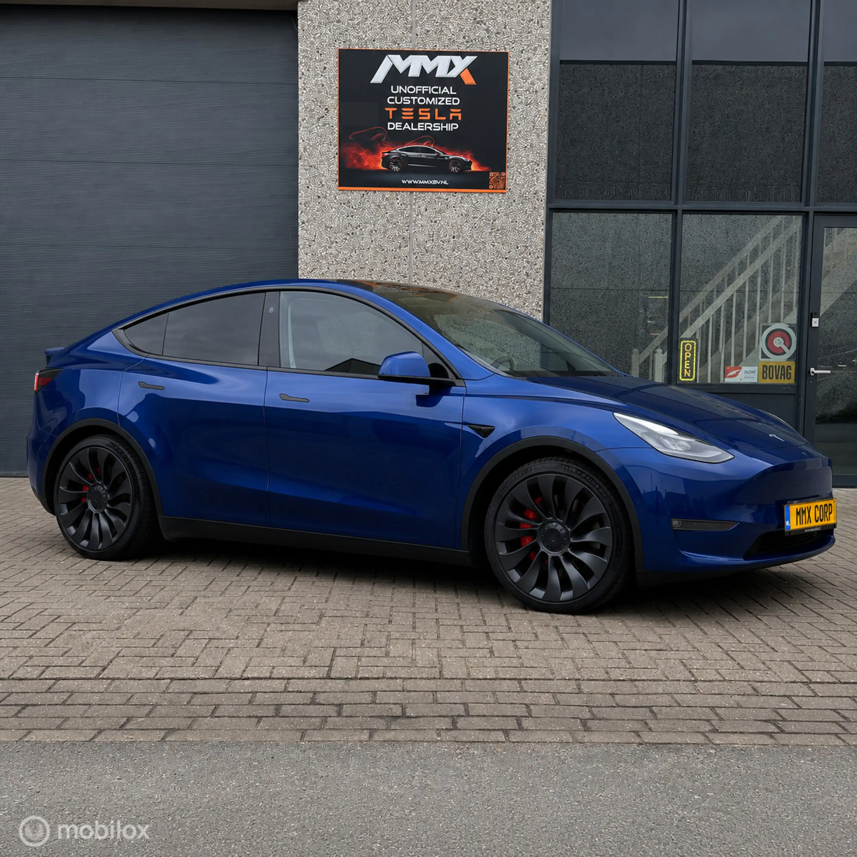 Tesla Model Y Performance + MMX PACK + IAP + 21" + SOH 94.4% — photo 3